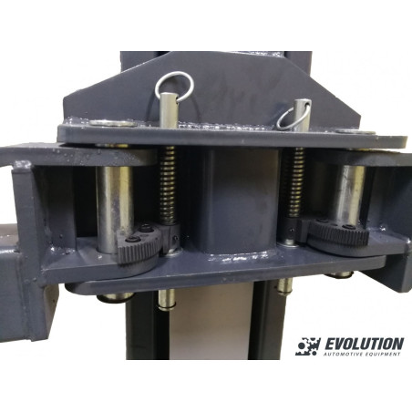 Ammattimainen kaksipylväinen nostin EVOLUTION AUTOMOTIVE EQUIPMENT EVO-40DEH